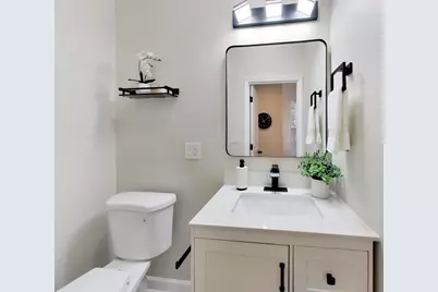 1033 S Claremont Avenue, Chicago, IL 60612 - Photo 11