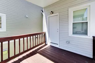1033 S Claremont Ave, Chicago, IL 60612 - Photo 29