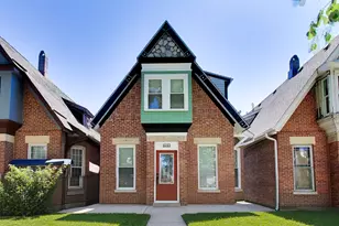 1033 S Claremont Ave, Chicago, IL 60612 - Photo 1