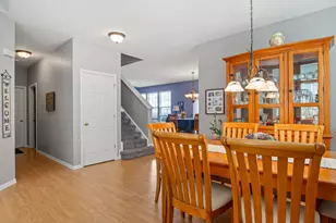 2460 Hartfield Dr, Montgomery, IL 60538 - Photo 7
