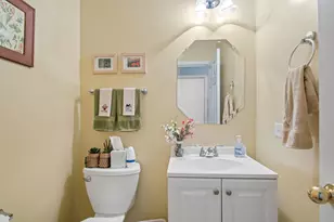 2460 Hartfield Dr, Montgomery, IL 60538 - Photo 17