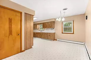 1412 S Jackson St, Streator, IL 61364 - Photo 13
