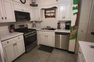 6670 S Brainard Ave, Countryside, IL 60525 - Photo 11