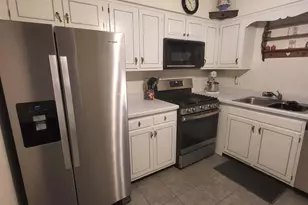 6670 S Brainard Ave, Countryside, IL 60525 - Photo 9