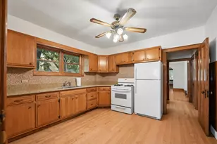 3801 N Lawndale Ave, Chicago, IL 60618 - Photo 5