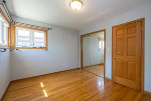9227 Merrill Ave, Morton Grove, IL 60053 - Photo 19