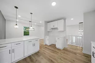 7931 W Laurel Dr, Frankfort, IL 60423 - Photo 11