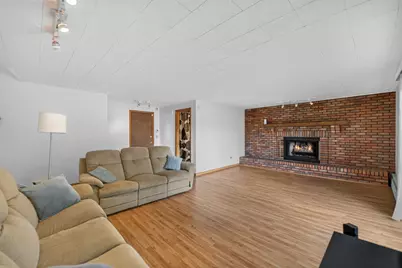 4506 Magnolia Drive, Rolling Meadows, IL 60008 - Photo 13