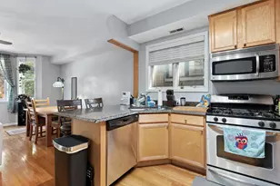 1522 N Bosworth Ave, Chicago, IL 60642 - Photo 5