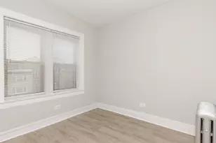 2724 W Rosemont Ave, Chicago, IL 60659 - Photo 5