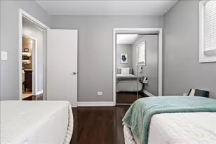 22 Forest Ln, Elk Grove Village, IL 60007 - Photo 23