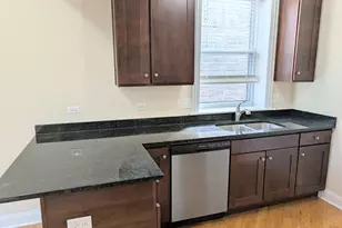 4014 N Central Park Ave, Chicago, IL 60618 - Photo 3