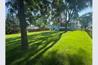 2010 Carleton Road, Hoffman Estates, IL 60169 - Photo 23