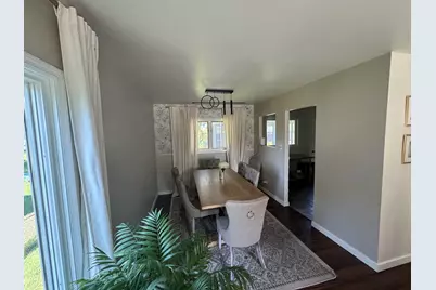 2010 Carleton Road, Hoffman Estates, IL 60169 - Photo 15