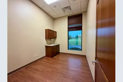 2127 Midlands Drive #204, Sycamore, IL 60178 - Photo 21