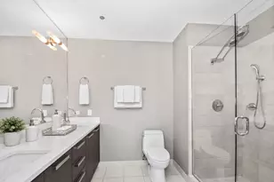 110 W Superior St, Chicago, IL 60654 - Photo 13