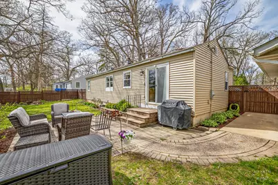 8911 Pine Avenue, Wonder Lake, IL 60097 - Photo 21