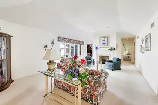 1819 N Normandy Ct, Arlington Heights, IL 60004 - Photo 5
