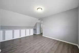 2050 N Kenneth Ave, Chicago, IL 60639 - Photo 23
