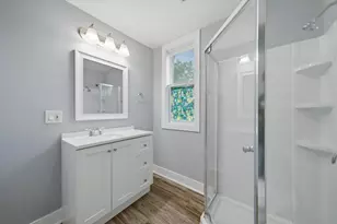2050 N Kenneth Ave, Chicago, IL 60639 - Photo 17