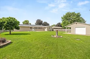 1508 Sharon Rd, Streator, IL 61364 - Photo 29