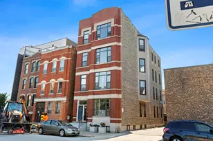 613 N Racine Ave, Chicago, IL 60642 - Photo 1