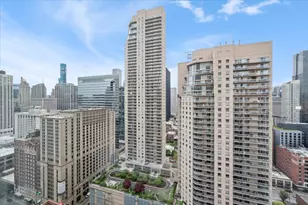 33 W Ontario St, Chicago, IL 60654 - Photo 15