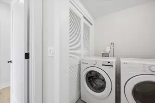 4537 N Clark St, Chicago, IL 60640 - Photo 25