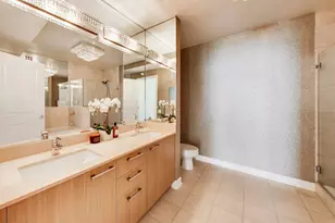 225 N Columbus Dr, Chicago, IL 60601 - Photo 21