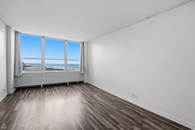 655 W Irving Park Road #4008, Chicago, IL 60613 - Photo 7