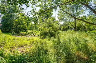 2382 N Quaker Hollow Ln, Round Lake Beach, IL 60073 - Photo 31