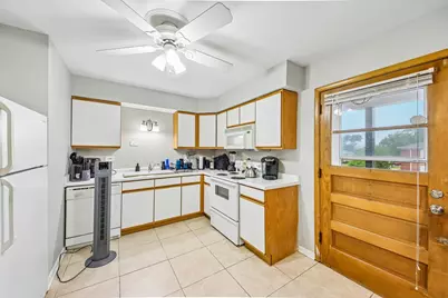 1855 Parkside Drive #8, Park Ridge, IL 60068 - Photo 11