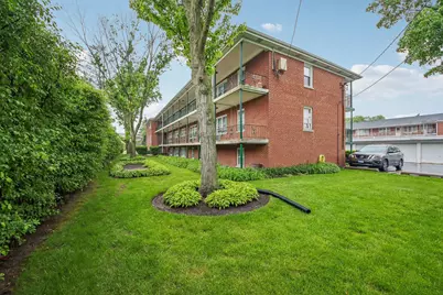1855 Parkside Drive #8, Park Ridge, IL 60068 - Photo 17
