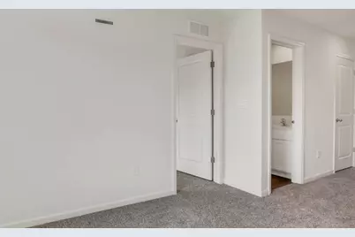 2704 Arrowhead Drive, Pingree Grove, IL 60140 - Photo 21