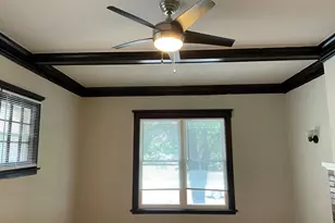 1955 W Sunnyside Ave, Chicago, IL 60640 - Photo 7