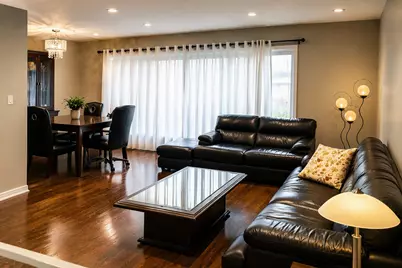 4639 Howard Street, Skokie, IL 60076 - Photo 3