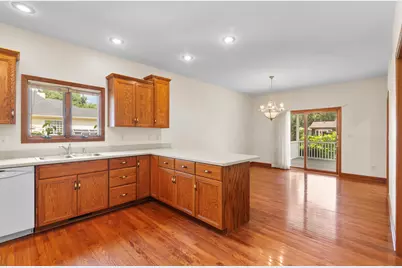 406 E Knights Road, Sandwich, IL 60548 - Photo 9