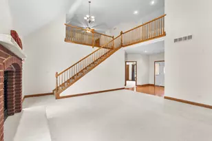 406 E Knights Rd, Sandwich, IL 60548 - Photo 7