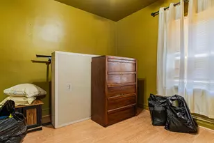 2039 S 12th Ave, Maywood, IL 60153 - Photo 17