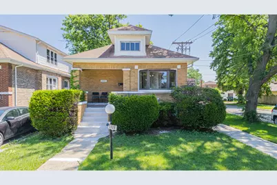 2039 S 12th Avenue, Maywood, IL 60153 - Photo 1
