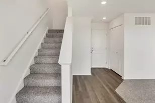 2706 Arrowhead Dr, Pingree Grove, IL 60140 - Photo 3