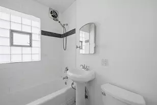 212 N Marion St, Oak Park, IL 60302 - Photo 23