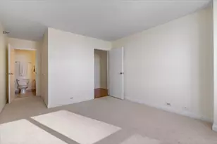 474 N Lake Shore Dr, Chicago, IL 60611 - Photo 13