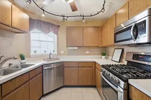 103 N Cathy Ln, Mount Prospect, IL 60056 - Photo 5