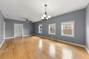8019 46th St, Lyons, IL 60534 - Photo 7