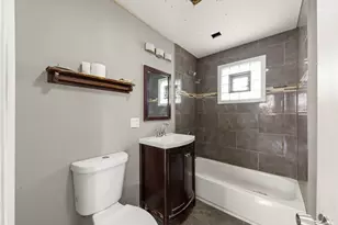 8019 46th St, Lyons, IL 60534 - Photo 21