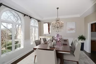 5N523 E Lakeview Cir, Saint Charles, IL 60175 - Photo 5
