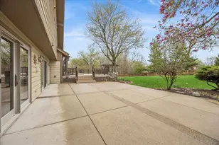 6037 Dunham Rd, Downers Grove, IL 60516 - Photo 39