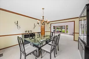 6037 Dunham Rd, Downers Grove, IL 60516 - Photo 11