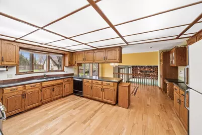 6037 Dunham Road, Downers Grove, IL 60516 - Photo 13